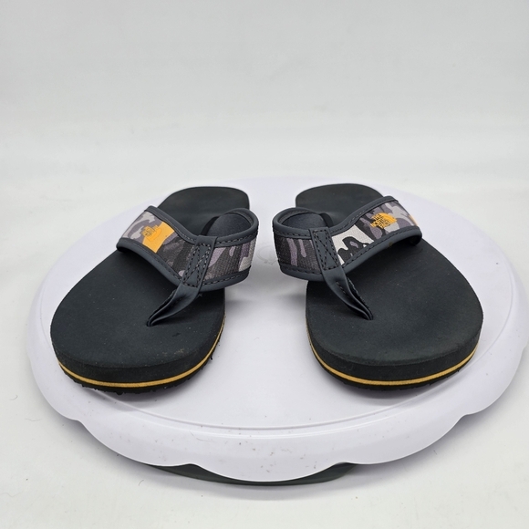 THE NORTH FACE SHOES BOYS 1Y BASE CAMP FLIP-FLOPS GRAY CAMO THONG SANDAL - Picture 4 of 7